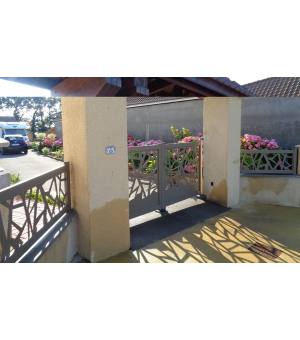 Ensemble portail et clôture alu ECHIRE en Gris Beige RAL 7006