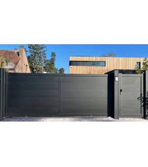 Portillon plein à lames extra larges HOMA avec gâche électrique et son portail assorti