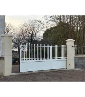 Portail coulissant alu tradition semi-plein LITAS