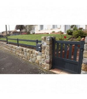  Portillon aluminium soubassement plein et haut ajouré